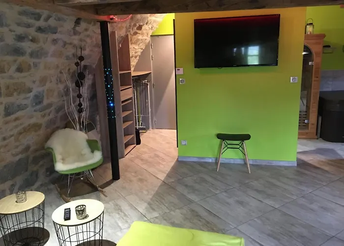 Cocoon,vue Montagne,jacuzzi Prive شقة