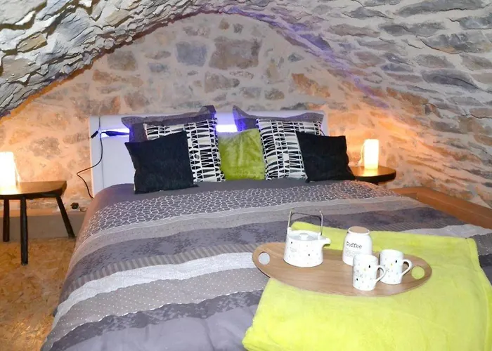 Cocoon,vue Montagne,jacuzzi Prive شقة