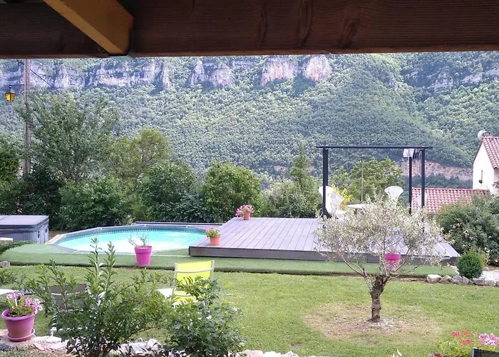 Cocoon,vue Montagne,jacuzzi Prive شقة Mostuéjouls